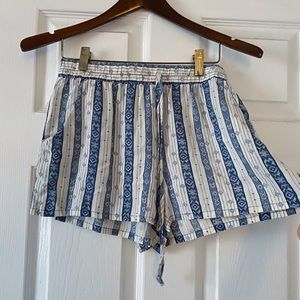 Elastic hippie shorts